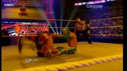Sin Cara vs Evan Bourne Raw 27.06.2011
