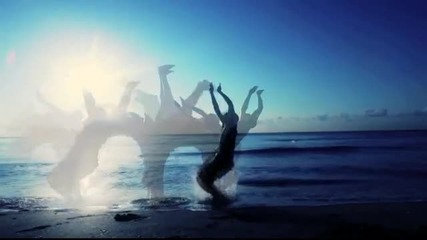 Chris Brown - Should've Kissed You