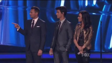 Joe Jonas & Demi Lovato performing Make a Wave on American Idol 03 24 2010 