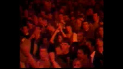 Ub - 40 - Red Red Wine