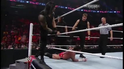 Cm Punk срещу Shield Wwe Tlc 2013