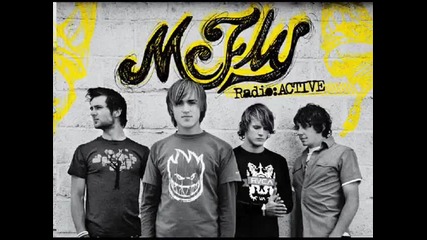 Mcfly - Falling in love[превод]