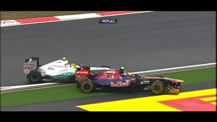 F1 Гран при на Корея 2011 - Rosberg блъска Alguersuari на Fp2 [hd]