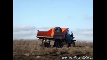 Урал 375 vs Уаз Titan Kamion лесовоз 