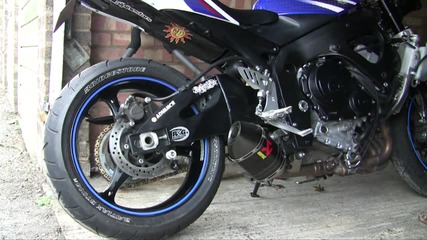 Akrapovic on Suzuki Gsx-r 750 K7