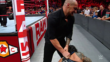 Roman Reigns vs. Baron Corbin – Universal Title Match: Raw, September 17, 2018 (Full Match)