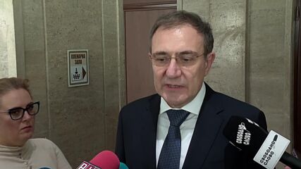 Гуцанов: Парите за увеличение на всички пенсии вероятно ще бъдат от инфраструктурни проекти