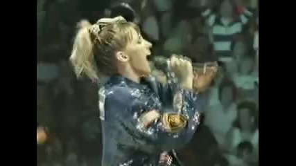 54.debbie Gibson - Out of the Blue (live)