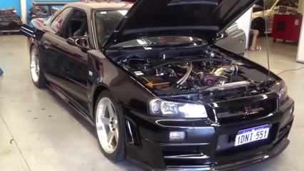 Nissan Skyline R34 Gtr гали ушите