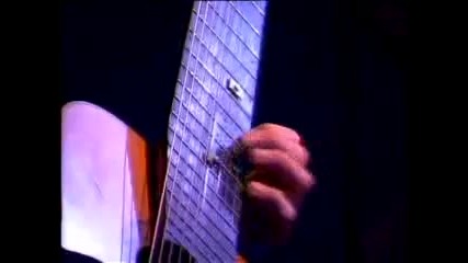 Impossible guitar 