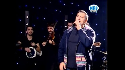 Превод * Nikos Makropoulos - De leei live Mad 7_12_13
