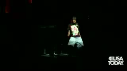 Michael Jackson honored at Amateur Night at the Apollo