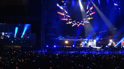 Eminem Live Montreal Live 2011 [ft. Royce Da 5'9 - Lighters]