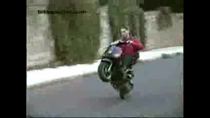 Carlos - Scooter - Wheelie - 8sec