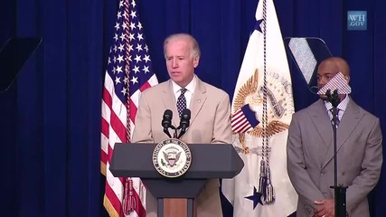 Barack Obama Singing Sexyback by Justin Timberlake