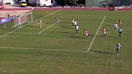 Марек поведе с 1:0 при гостуването си на Вихрен