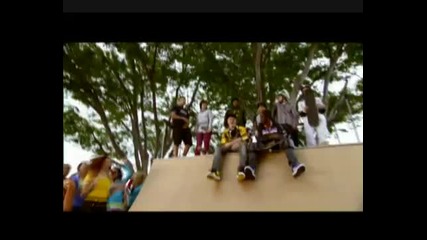 Zeke and Luther - U Cant Touch This (official music video) + High Definition 