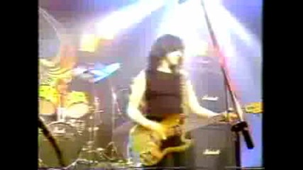 Girlschool - Race With The Devil