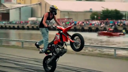 This is Supermoto