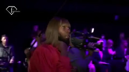 fashiontv Ftv.com - London Fw S S 10 - Jeremy Scott Front Row 