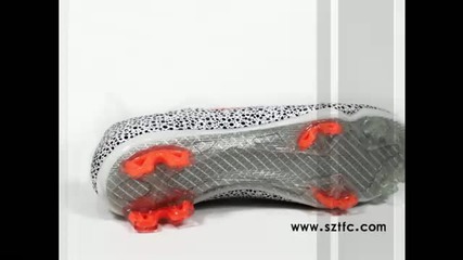 Най - новите бутонки на C.ronaldo ... Nike Mercurial Vapor Safari 