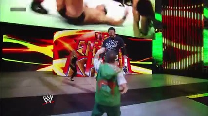 Wade Barrett is unimpressed: Wwe Main Event, April 17, 2013