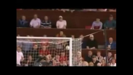 Дейвид Бекъм .. най - добър от най - добрите !