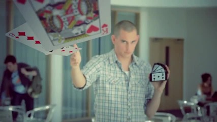 Много яка реклама на Samsung - снимки в точния момент