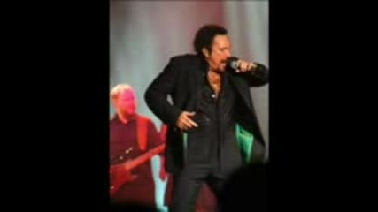 Tom Jones - Love Me Tonight