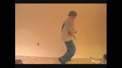 Justin Bieber dancing to Billie Jean by Michael Jackson (r.i.p) 