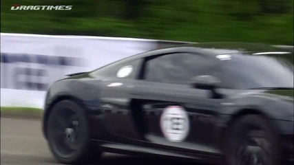 Audi R8 V10 vs Mercedes C63 Amg