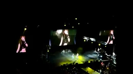 Sm town 10 - f (x) Intro + Tik Tok (jessica & Krystal) 