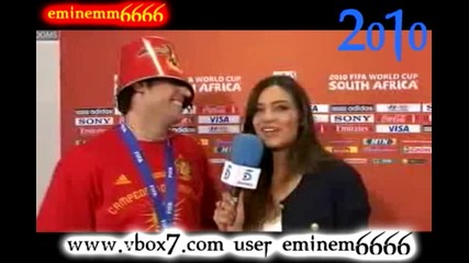 Смях! Капдевиля С Кофа На Главата