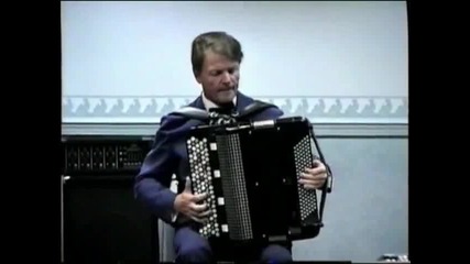 Veikko Ahvenainen plays An Operatic Rag.pietro Frosini. 1994 
