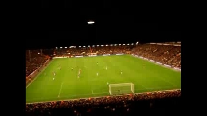 Фенове на Ливърпул - Bring on the Man United 