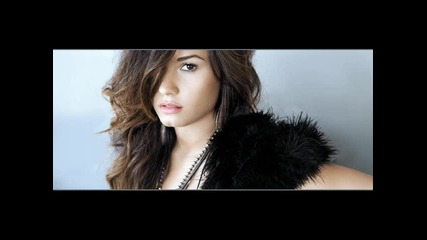 Demi Lovato feat. Dev - Who's That Boy