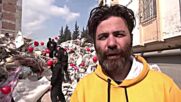 Вързаха цветни балони на лобните места на деца сред руините в Турция (ВИДЕО)
