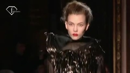 fashiontv Ftv.com - First Look Paris Fall - Winter 2010 - 11 Viktor & Rolf - Sophi 