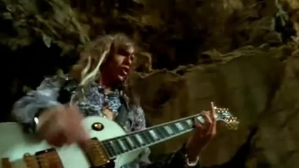 The Darkness - Love is Only A Feeling