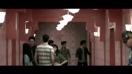 Jonas Brothers - Paranoid - Official Music Video (hq) 