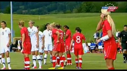 Женски футбол- Канада- Нова Зеландия 2:0