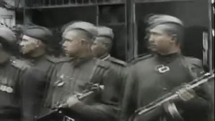 Съветската армия в Берлин 1945 година цветни кадри