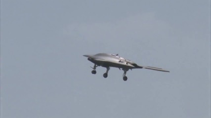 X-47b Успешен Първи Полет