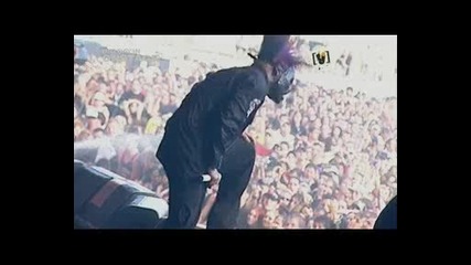 Slipknot - Surfacing (big Day Out 2005) 