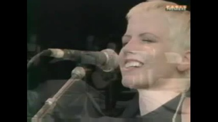The Cranberries - I Cant Be With You