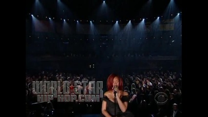 Rihanna и Eminem със страхотно изпълнение на наградите Грами /14.02.2011/ 