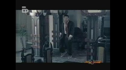 Азис и устата - точно сега