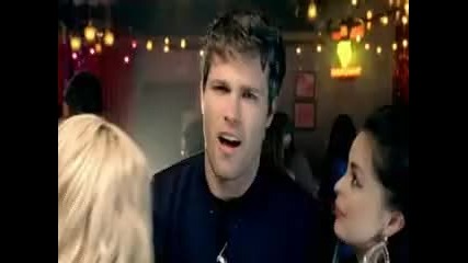 + Превод ! Kesha ft 3oh!3 - Blah Blah Blah 