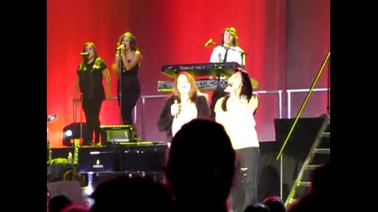 Demi Lovato - This is Me - Atlantic City Nj 11_1_09 - Duet with fan