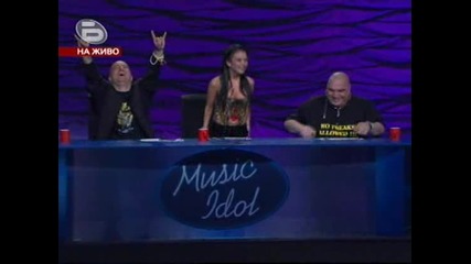 Music Idol 3 - Васил - We Are The Champions - Дори и водещите не останаха равнодушни към изпълнениет